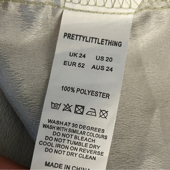 NWT PrettyLittleThing Gold and Cream Backless Dress - Picture 7 of 10